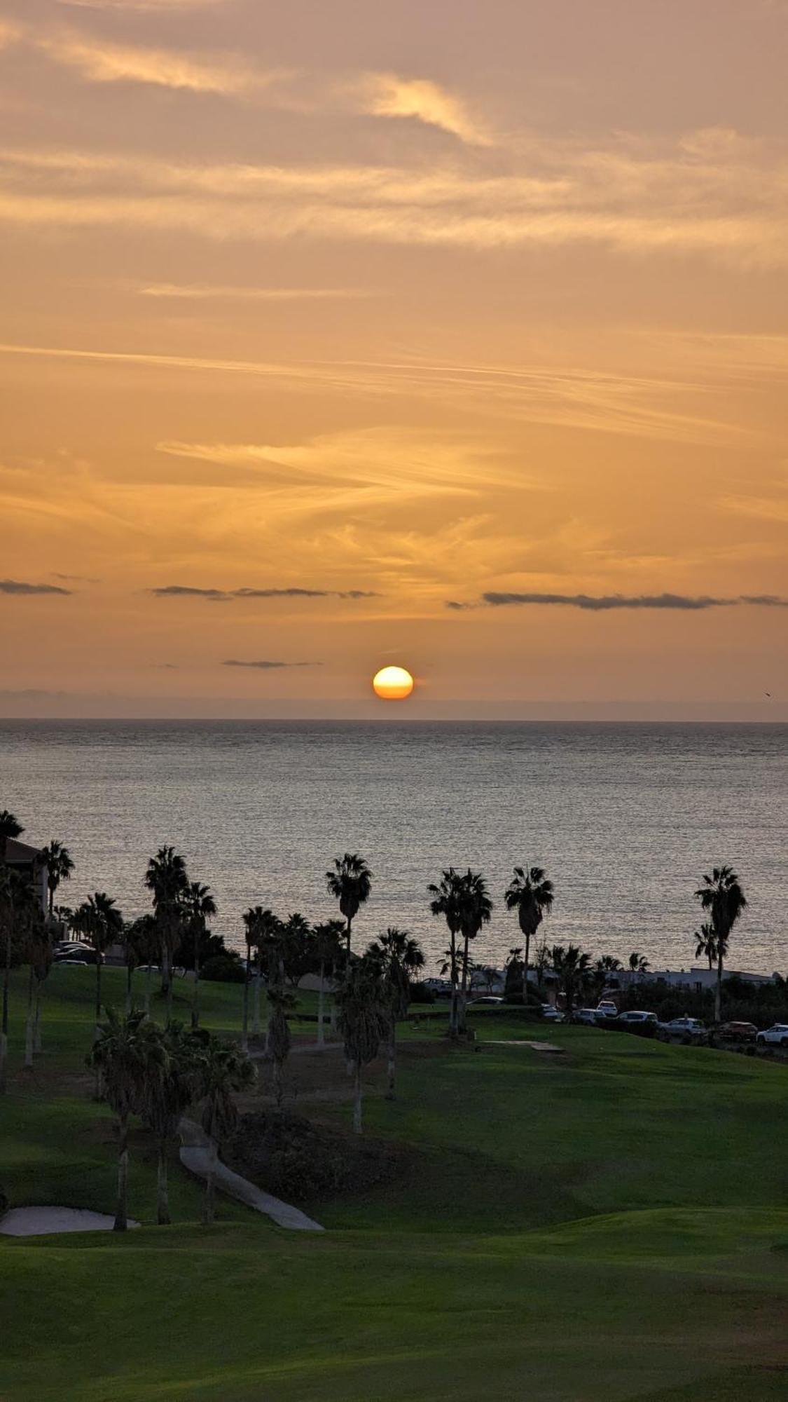 Golf View Apartment - Stunning Ocean View Golf Del Sur San Miguel de Abona Eksteriør bilde