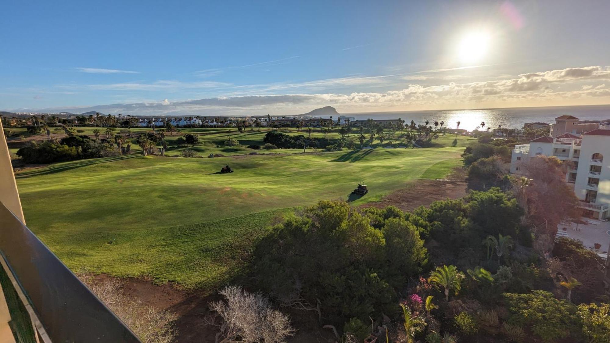 Golf View Apartment - Stunning Ocean View Golf Del Sur San Miguel de Abona Eksteriør bilde